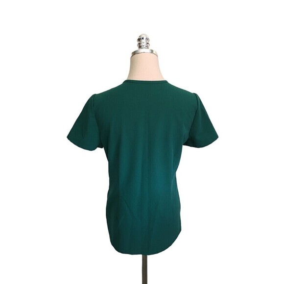 Figs Technical Collection Scrubs Women's Size XS Short Sleeve - Picture 2 of 8